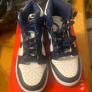 Nike dunks high